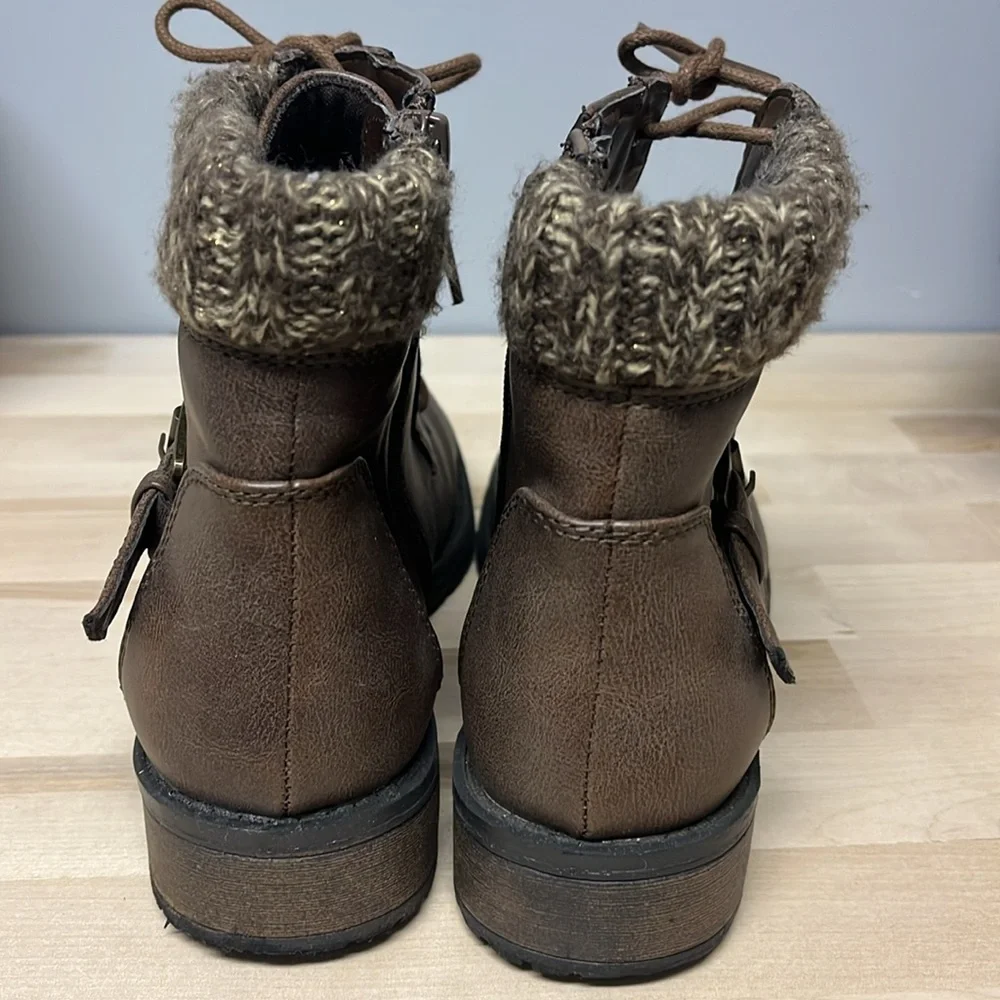 Excellent Condition!! Steve Madden Boots Girls Size 5 or Women’s Size 7